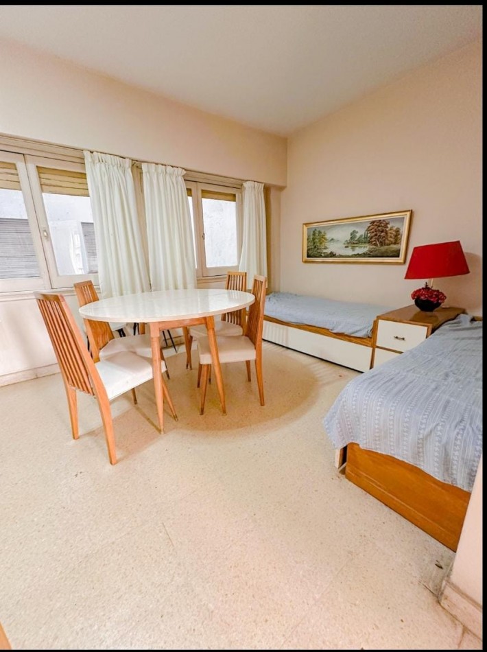 DEPARTAMENTO A LA CALLE C/BALCON