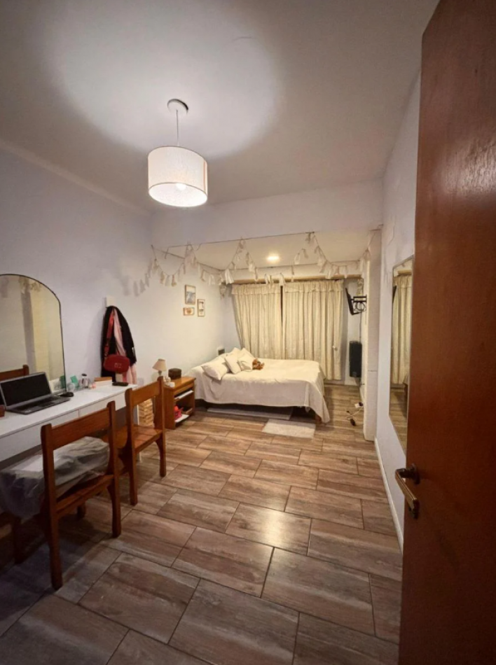 PH EN ESQUINA 4 AMB/TERRAZA CON PARRILLA/GARAGE - ¡ACEPTA PERMUTA depto 4 amb!