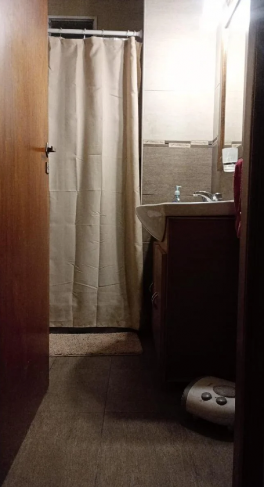 PH EN ESQUINA 4 AMB/TERRAZA CON PARRILLA/GARAGE - ¡ACEPTA PERMUTA depto 4 amb!