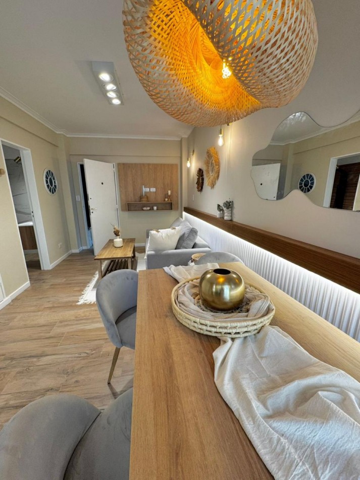 MONOAMBIENTE A LA CALLE, TOTALMENTE RECICLADO 