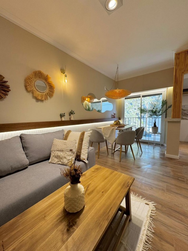 MONOAMBIENTE A LA CALLE, TOTALMENTE RECICLADO 