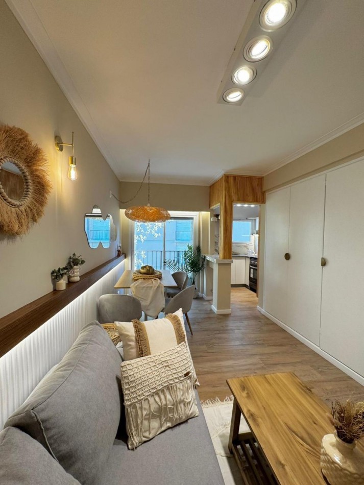 MONOAMBIENTE A LA CALLE, TOTALMENTE RECICLADO 