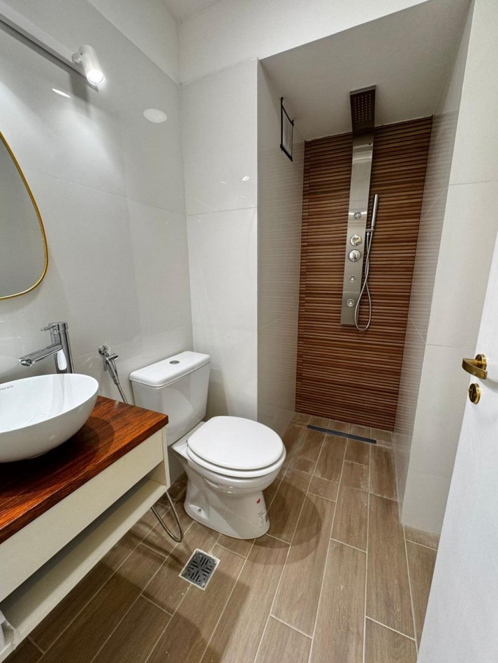 2 AMBIENTES TOTALMENTE RECICLADO 